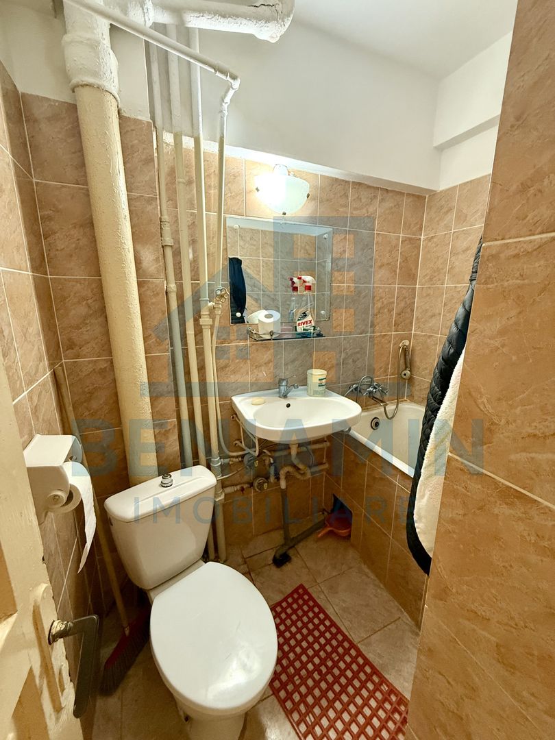 2 camere - etaj 1 - investitie - zona excelenta - Cinema Patria - Poză 6