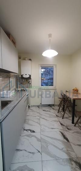 Vand apartament in alexandru cel bun - Poză 4