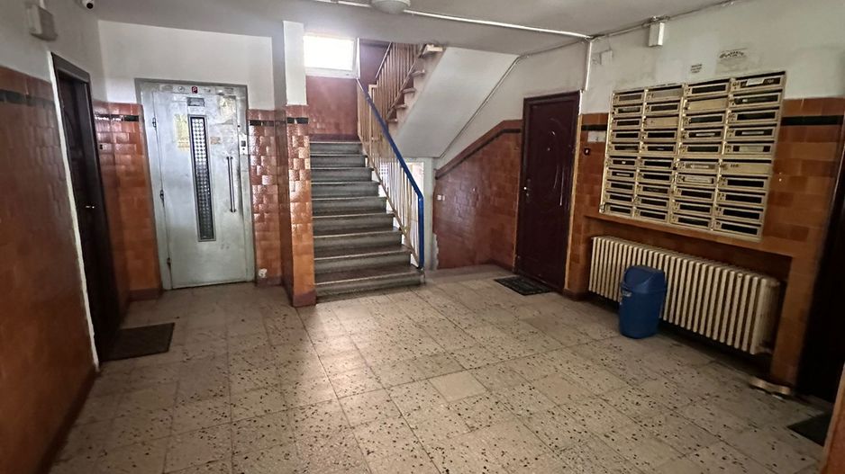 Apartament 3 camere Lujerului Nemobilat - Poză 1