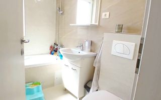 Oferim spre vânzare un apartament deosebit cu 3 camere, în zona Buziașului! - Poză 20