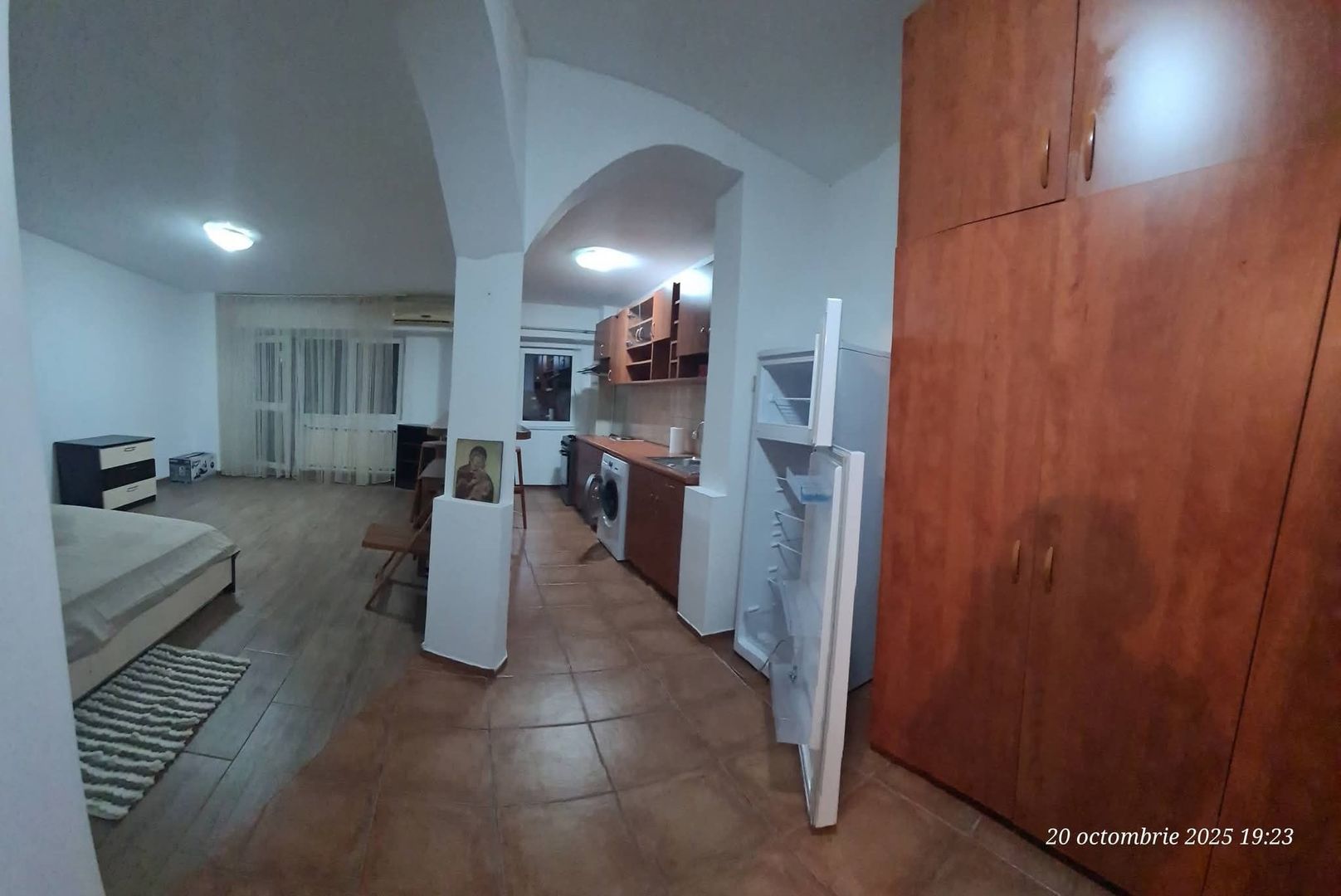 GARSONIERA SEBASTIAN, PET-FRIENDLY, BUCATARIE OPEN-SPACE, MOBILAT - Poză 2