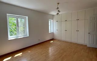 VILĂ PREMIUM (Premium Villa) DE ÎNCHIRIAT CU PISCINĂ ZONA IANCU NICOLAE/PIPERA - Poză 12