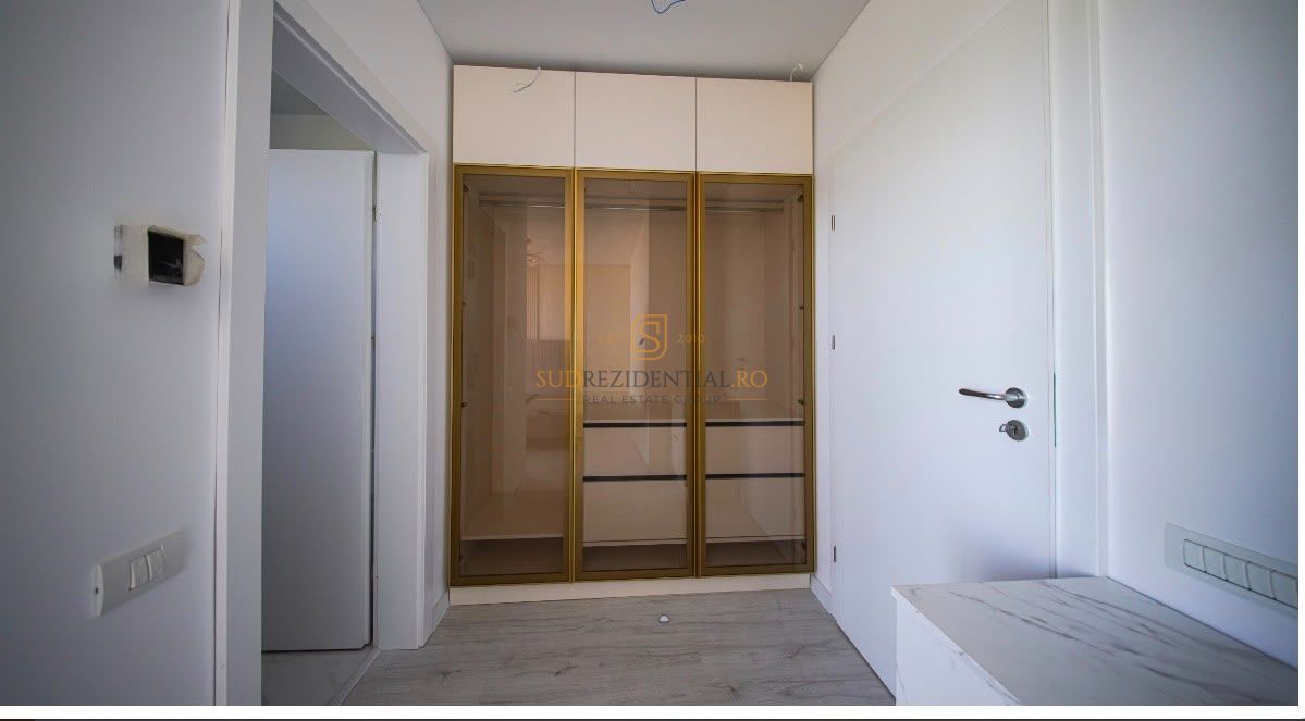 Vila tip duplex, 4 camere, ansamblu cu piscina si acces securizat - Poză 8