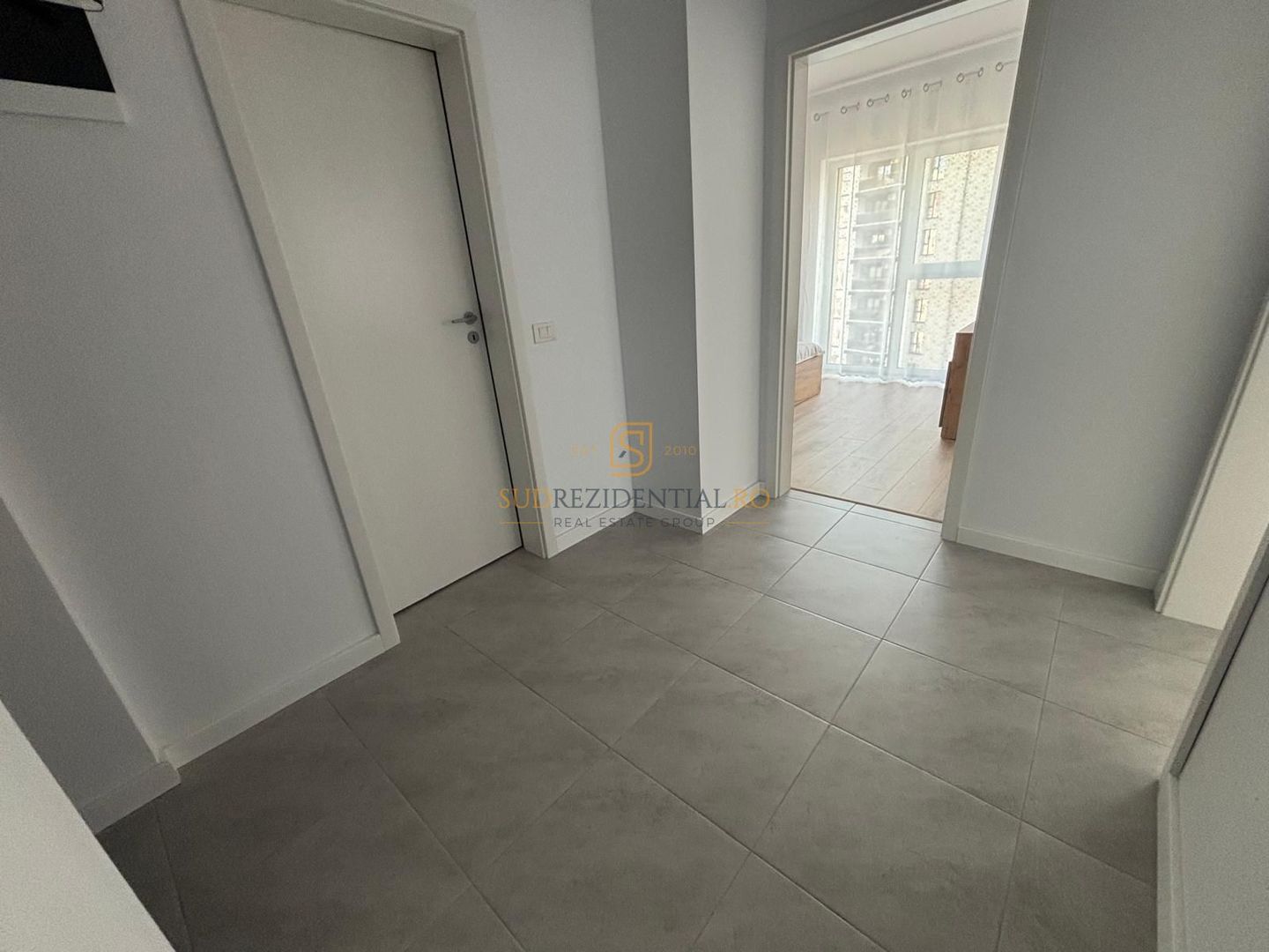 De inchiriat apartament 2 camere decomandat,  The Grand Kristal - Poză 11