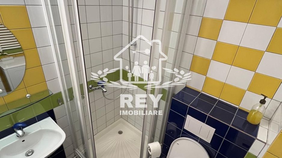 Inchiriez apartament 4 camere in Cartier Strand - Sibiu - Poză 19