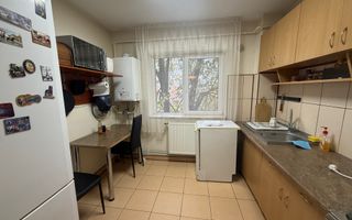 Apartament 3 camere decomandate Central et 2/4 - Poză 8