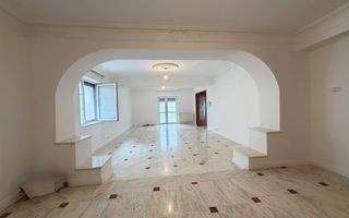 VANZARE VILA | 5 CAMERE | CURTE SUPERBA | ZONA FUNDENI - Poză 3