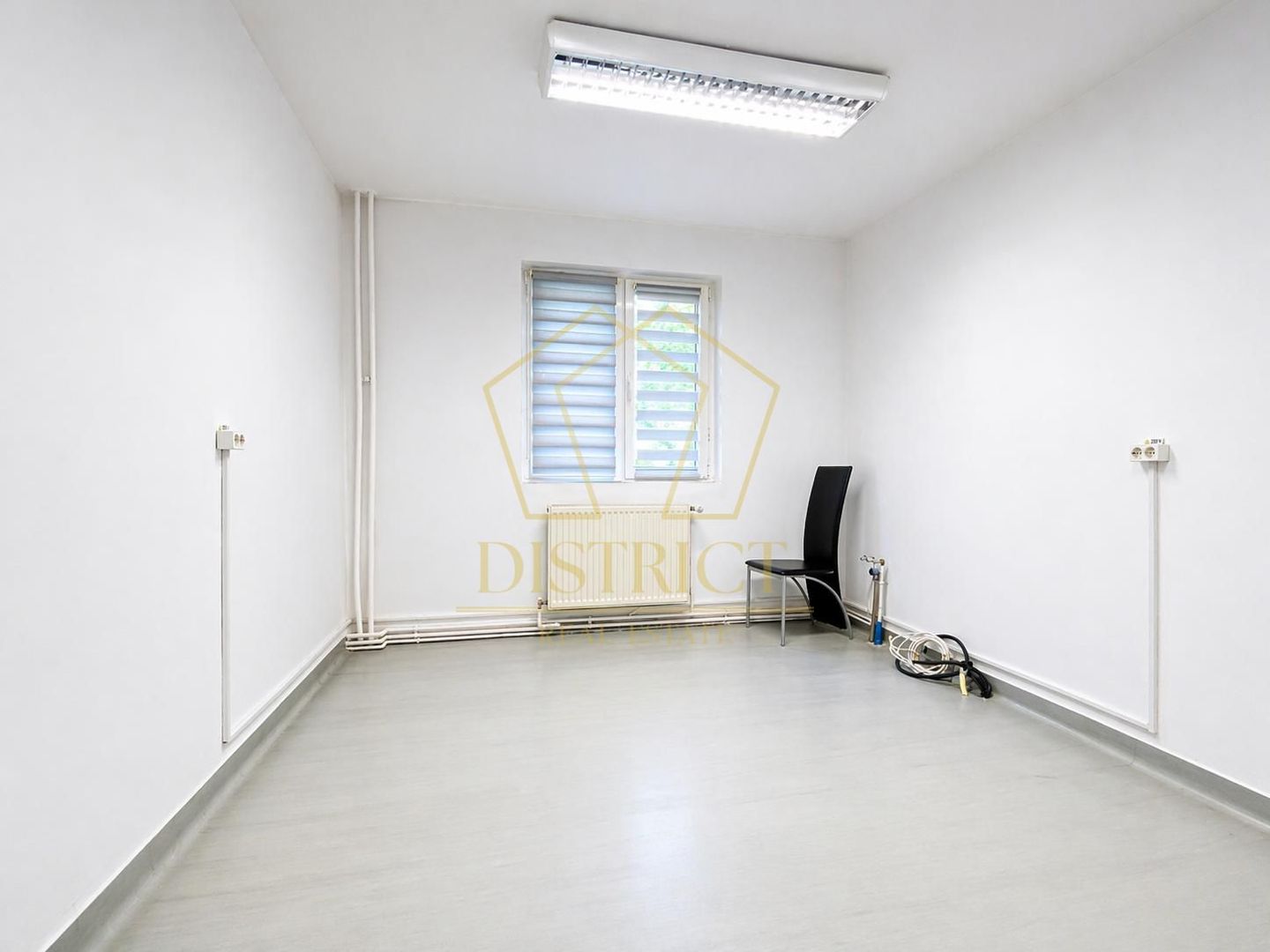 Spatiu comercial cu 3 camere | Circumvalatiunii - Poză 11