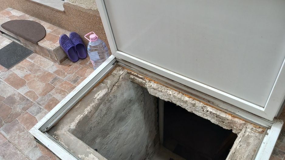 BRASADAS vinde casa curte comuna 3 cam 77mp HALA TRAIAN - Poză 7