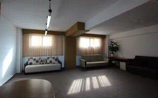 Spațiu comercial - 400 mp la etaj - Nord - Poză 12