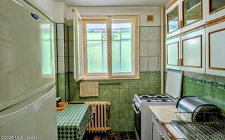 Piata Sudului - 2 camere, etaj 2, 46 mp + balcon 12 mp, vedere spate - Poză 9