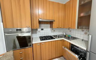 Apartament 3 camere | 2 bai | Renovat | Balcon | V. Aurie - Poză 4