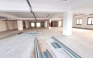 Spatiu comercial 600 mp vitrine la strada, dublu acces - Poză 3