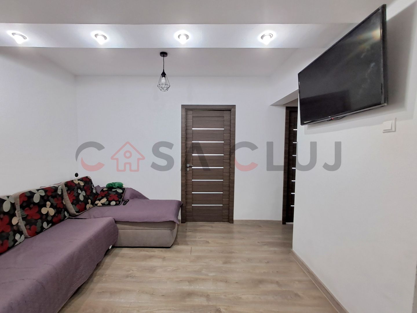 2 camere, renovat,  Mănăștur, zona strazii Peana!! - Poză 3