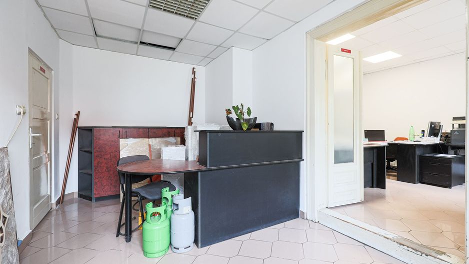 Spațiu ideal pentru birou sau cabinet – Str. Mărășești, Arad - Poză 5