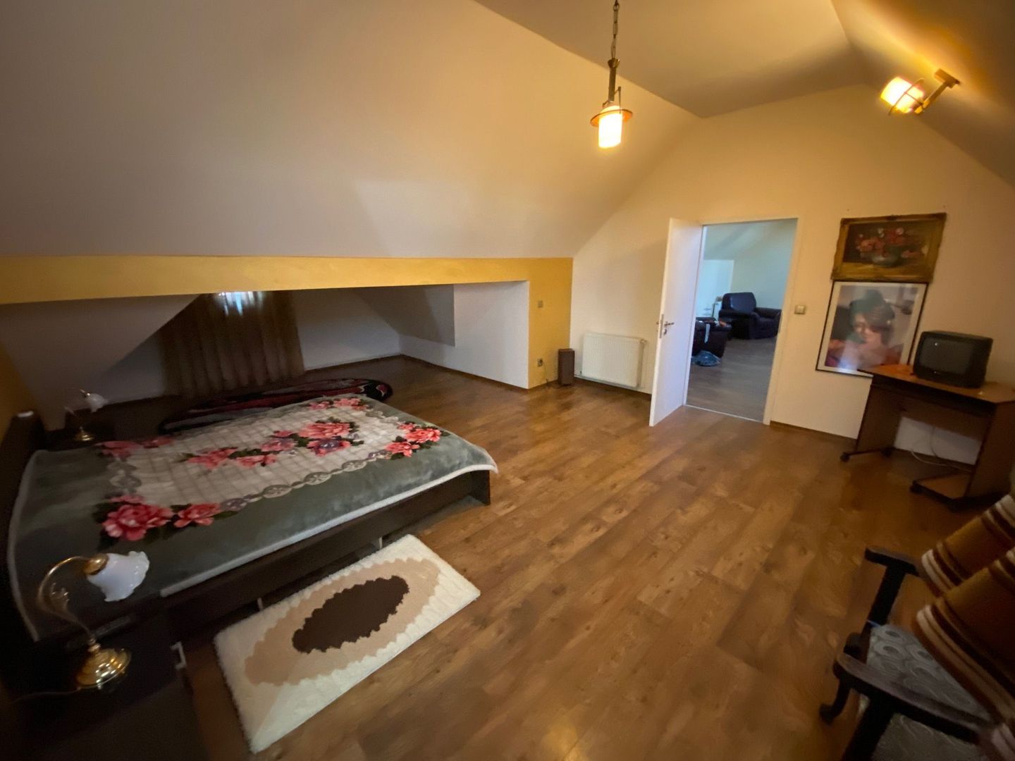 Duplex spațios cu garaj - Poză 13