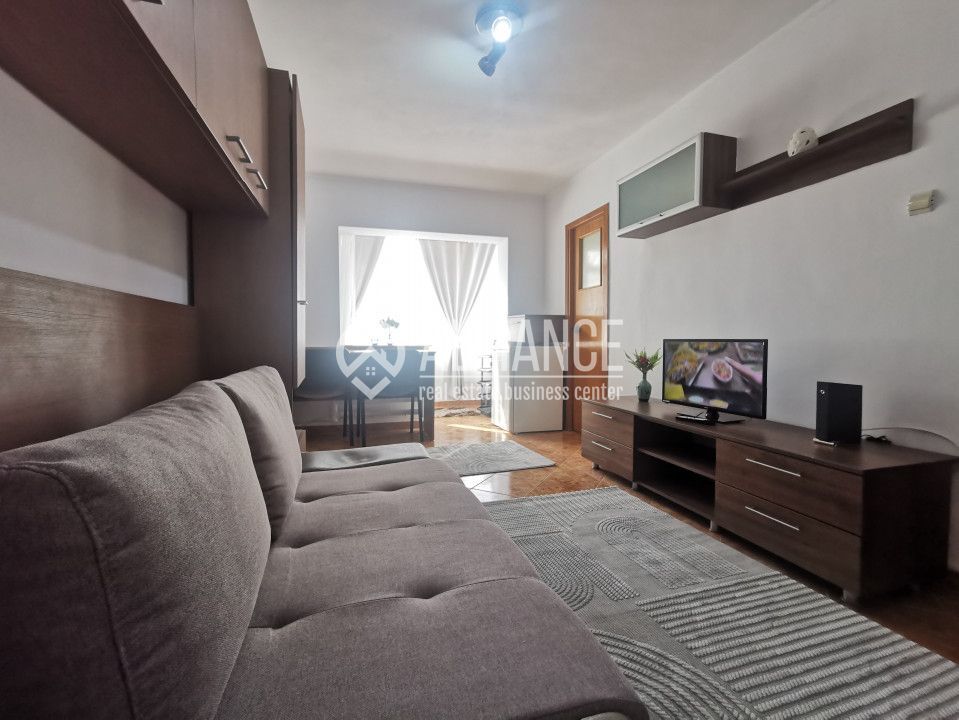 Zona Trocadero garsoniera mobilata termen lung - Poză 2