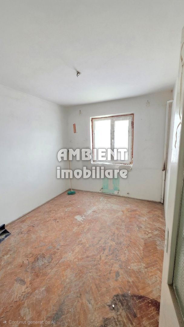 Apartament cu 3 camere, etaj 4, zona Piata VIDIN; - Poză 5