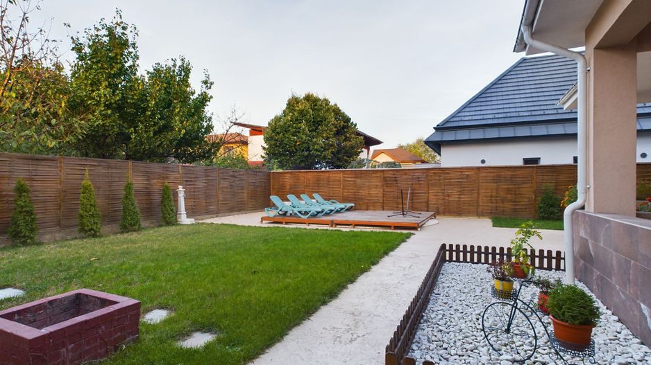 Casă modernă cu piscină încălzită în zona Tivoli - Poză 15