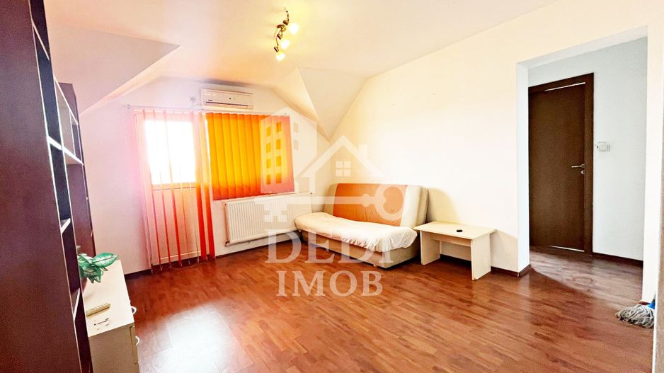 Apartament cu 2 camere de vanzare zona Rogerius, Oradea - Poză 4