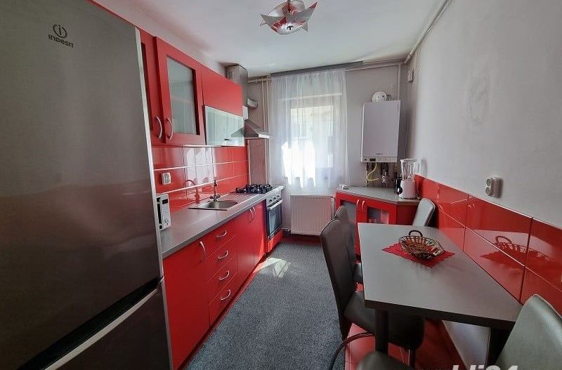 Apartament cu 3 camere - Poză 6