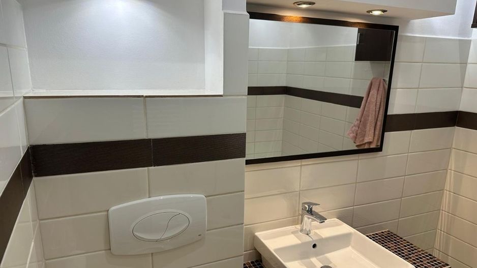 Închiriez apartament 2 camere, Timpuri Noi, modern, centrală - Poză 7