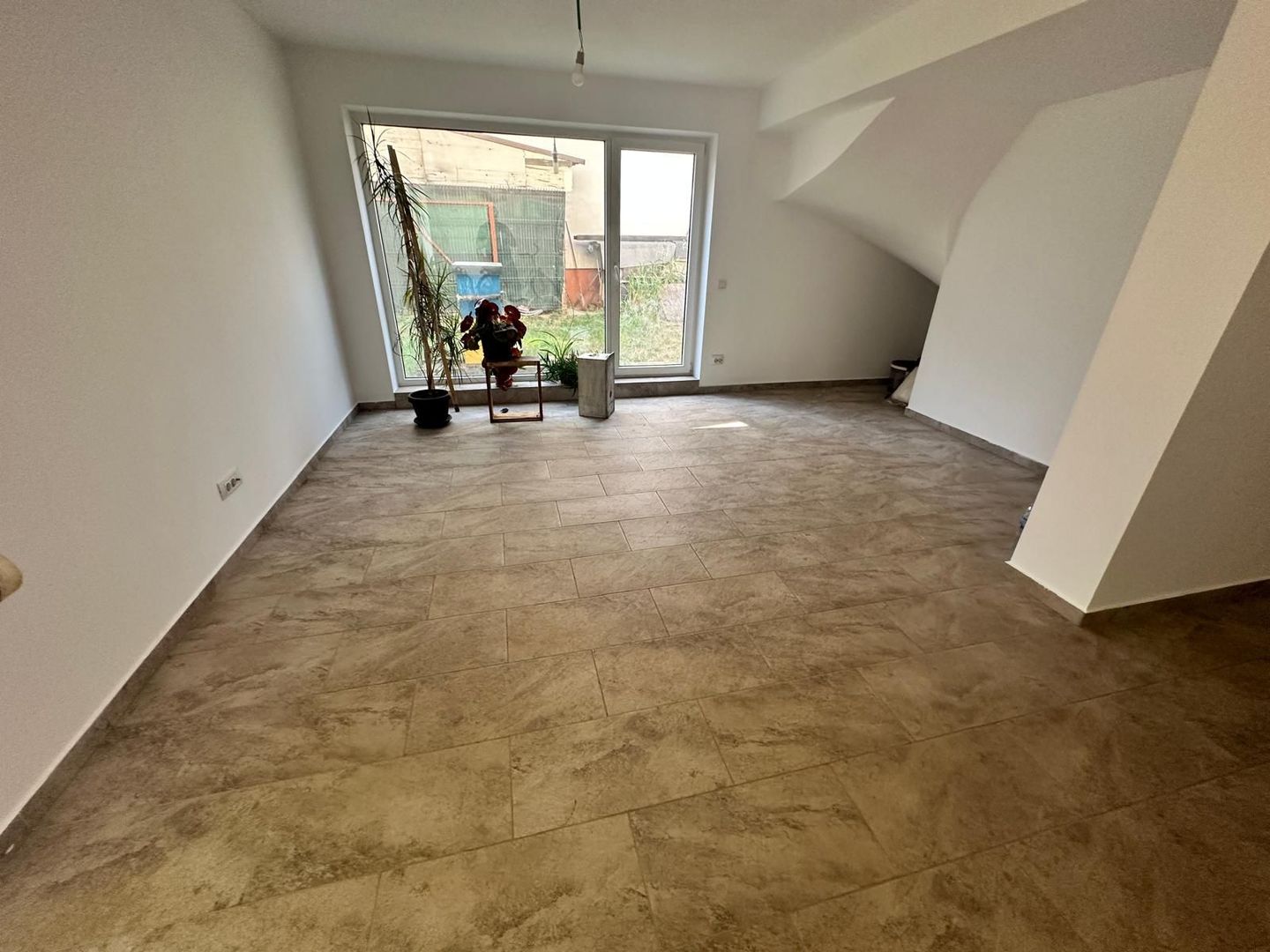 CASA DUPLEX CARTIERUL VERDE, INCALZIRE PARDOSEALA, 225 MP, COMIS 0% - Poză 7