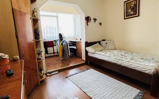 APARTAMENT CU 2 CAMERE DECOMANDAT CALEA ARADULUI - Poză 5