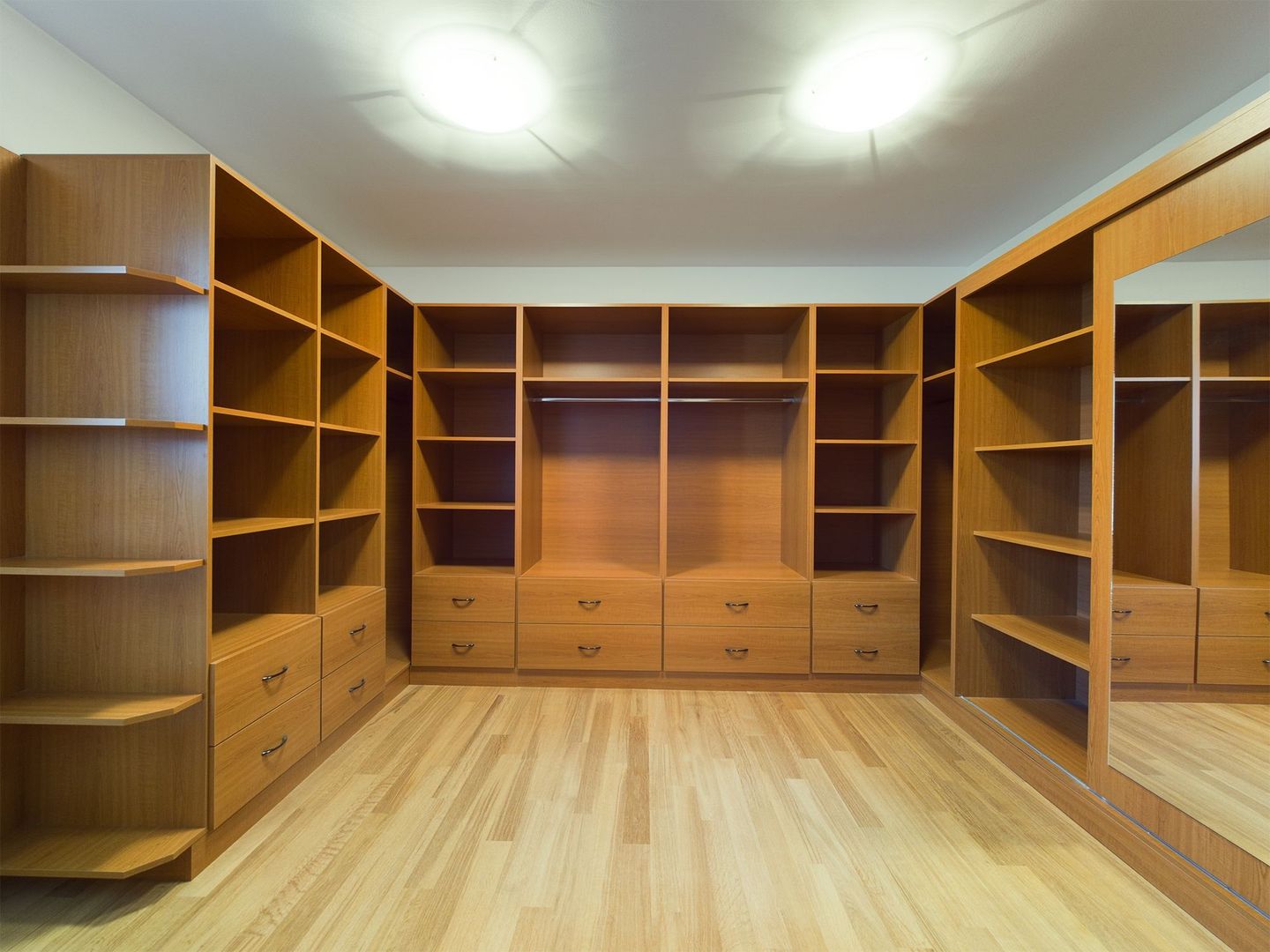 Vilă 6 camere zona Tabacovici - Poză 23