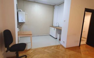Apartament 2 camere in vila, stradal Dorobanți doua balcoane, două băi - Poză 4