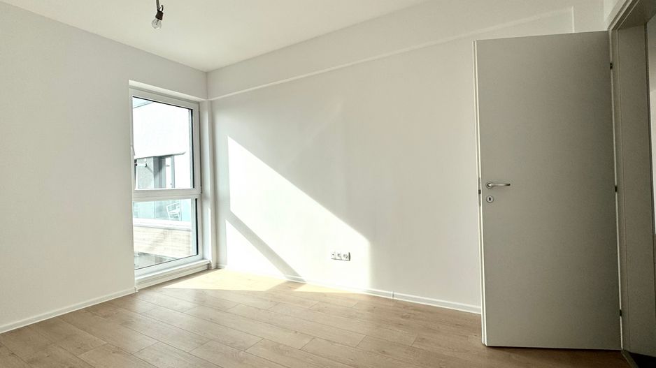 Apartament 3 camere Zona Mall Colosseum-Lacul Străulești - Poză 8