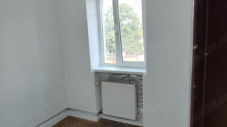 Apartament cu 2 camere in Zona Centrala - Poză 6