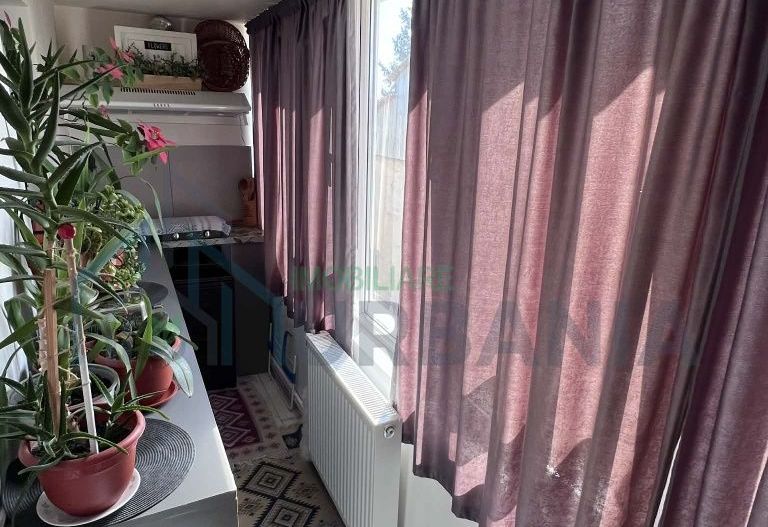 Apartament 2 camere, Vladeni, Iași - Renovat integral, 48.28 mp - Poză 2