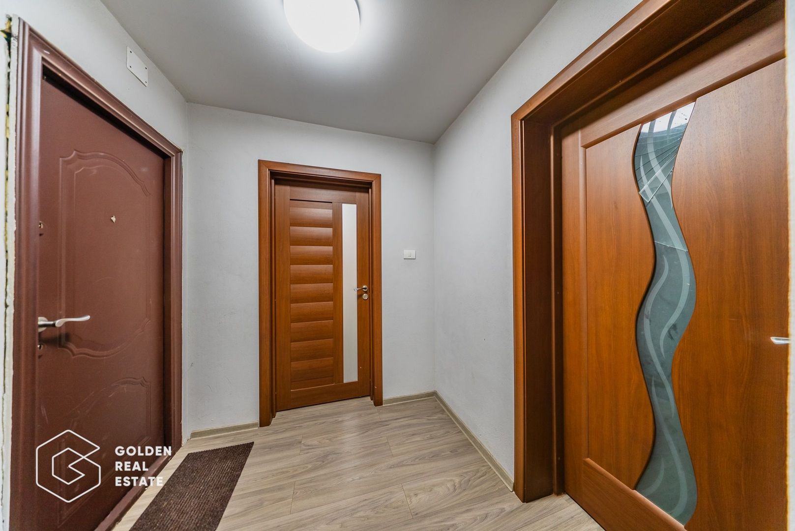 Casă 3 camere renovată în Bujac-Sega , 2 corpuri, teren 572 mp - Poză 21