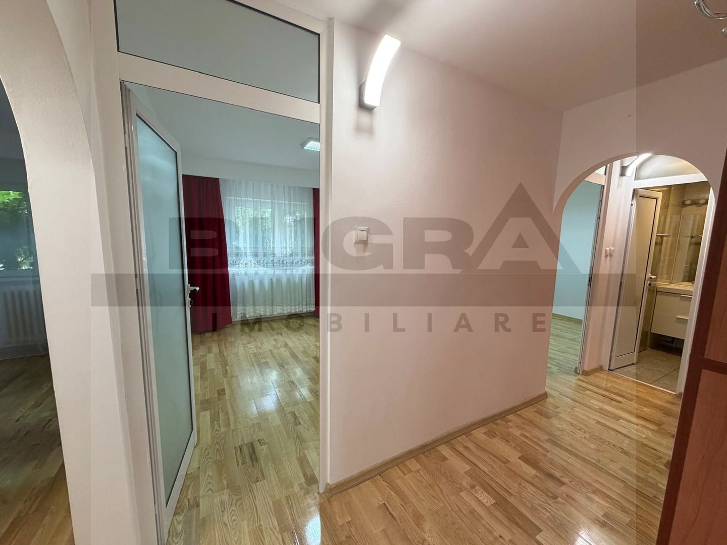 Apartament de 4 camere, decomandat, 95mp, parcare, zona Piata Zorilor - Poză 7