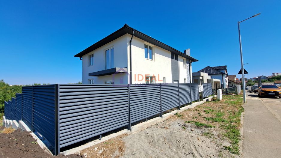 Casa Individuala LA CHEIE cu 250 mp utili, zona Strand - Poză 2