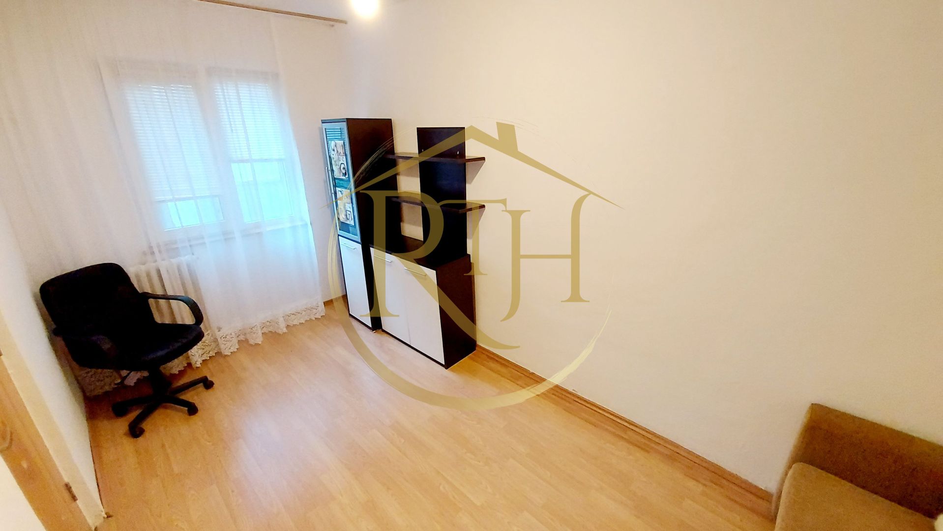 Apartament cu 2 camere de închiriat – Zona Girocului, lângă Spitalul Județean - Poză 9