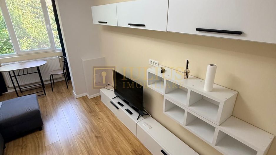 2 camere, zona Sala Olimpia - stadion Dan Paltinisan -Complex Studentesc - Poză 18