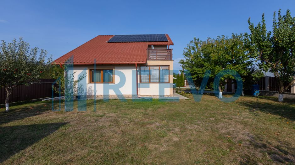 Casă/Vilă cu 4 camere, Buhuși - Poză 9