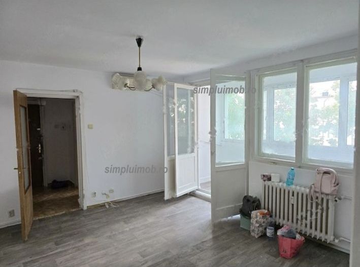 Proprietar, vand ap. 3 camere semidecomandat, Gorjului, et. 3 9 - Poză 1