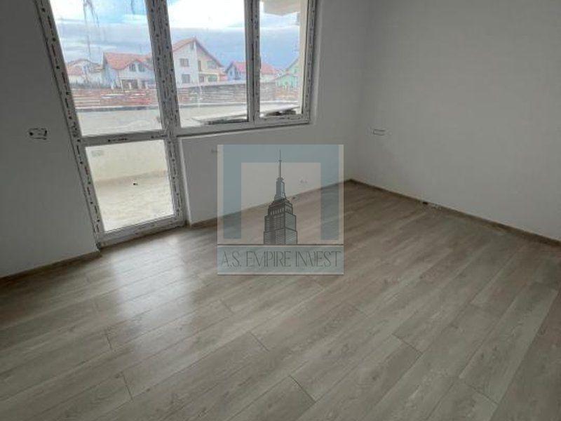Apartament 2 camere, 58 mp + gradina 348 mp - zona Sanpetru - Poză 2
