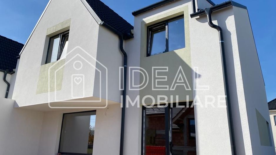 Casa Tip Duplex cu 4 camere, in Cristian - Poză 4