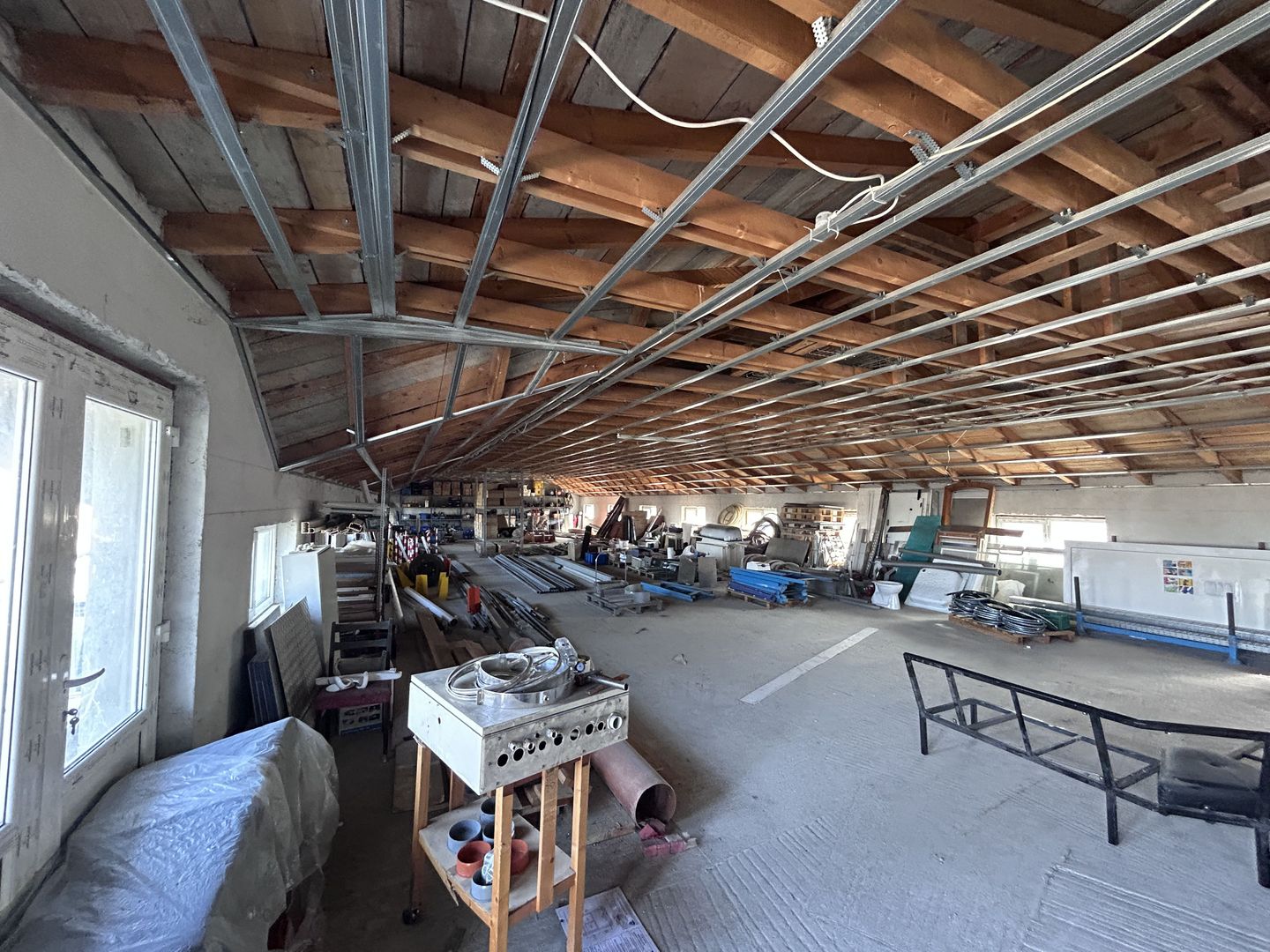 Clădire multifuncțională de închiriat – zonă cu acces TIR - Poză 22