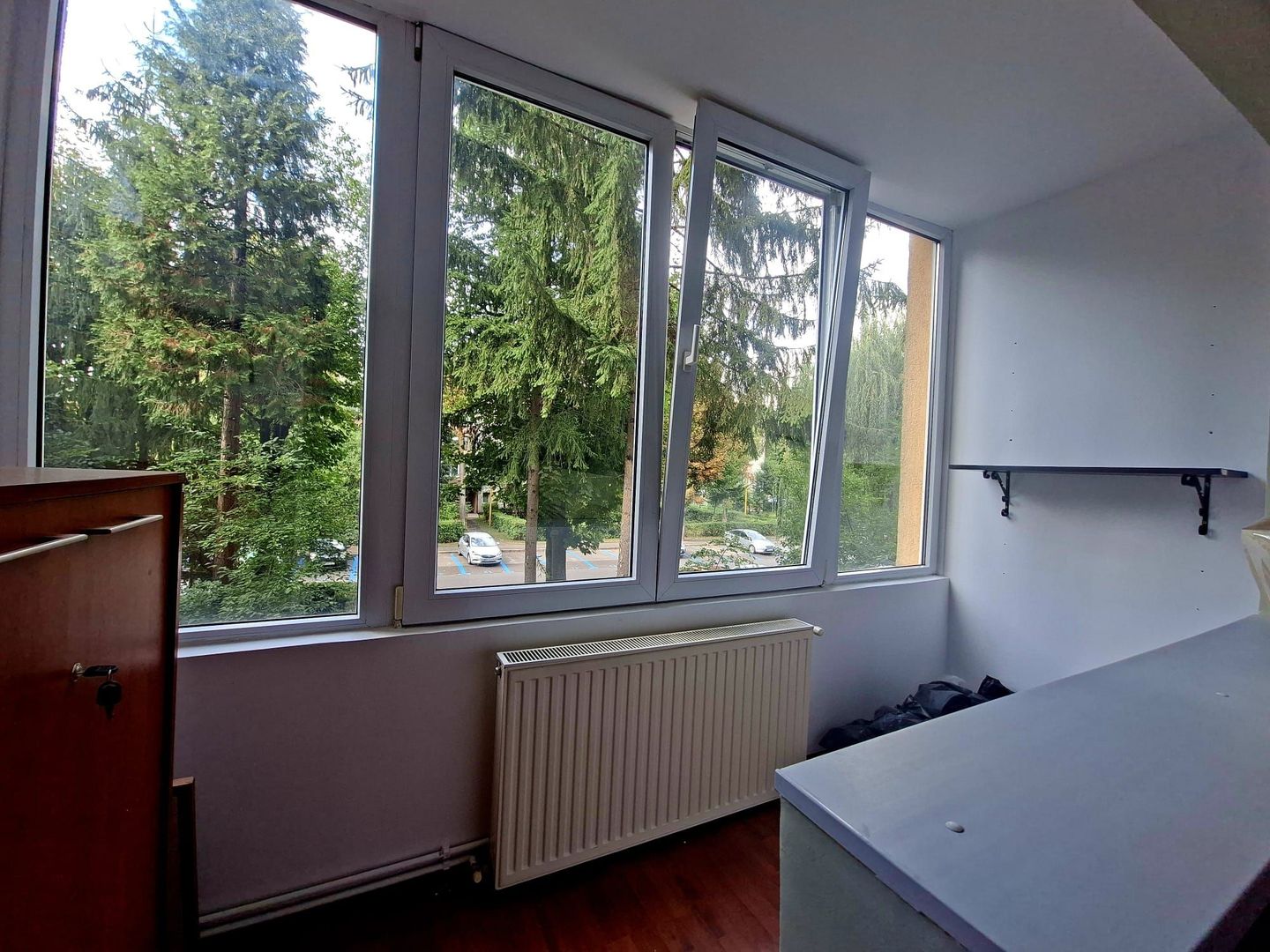 Apartament cu 3 camere, zona Piața Astra, etaj 1 - Poză 6