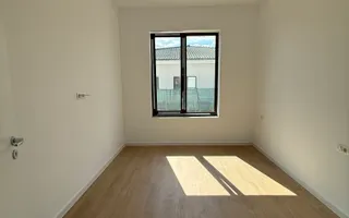 Duplex Mosnita Noua-finisat, curte amenajata - Poză 14