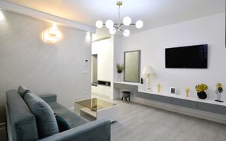 2 camere/ parcare / Zona Vivo - Poză 3