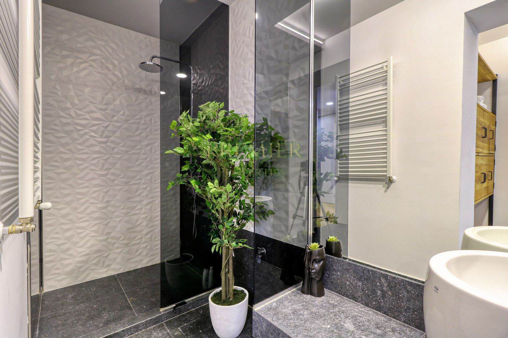 Duplex de lux cu 3 camere | Dinamic City | Mobilat și utilat complet | - Poză 2