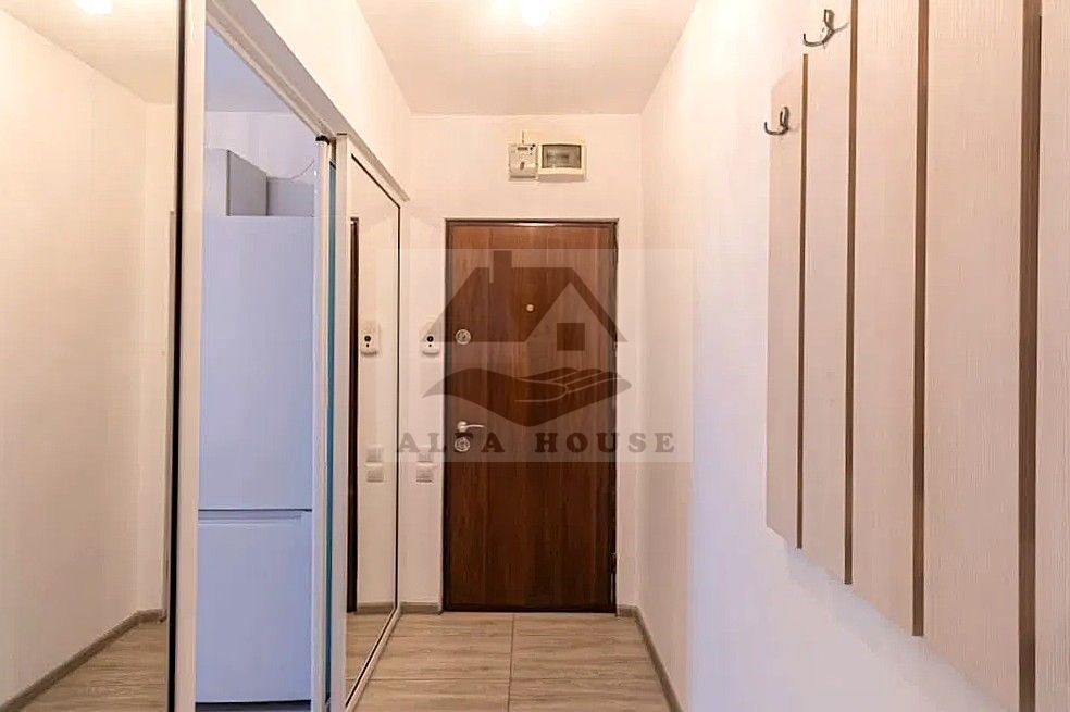 Apartament cu doua camere, zona Astra 43 mp, Renovat 2025 - Poză 2