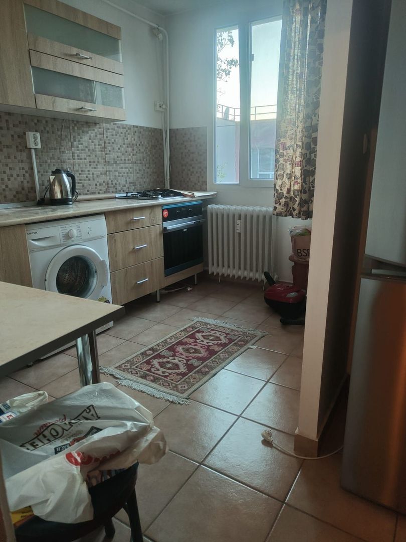 Apartament spatios Drumul Taberei metrou - Poză 1