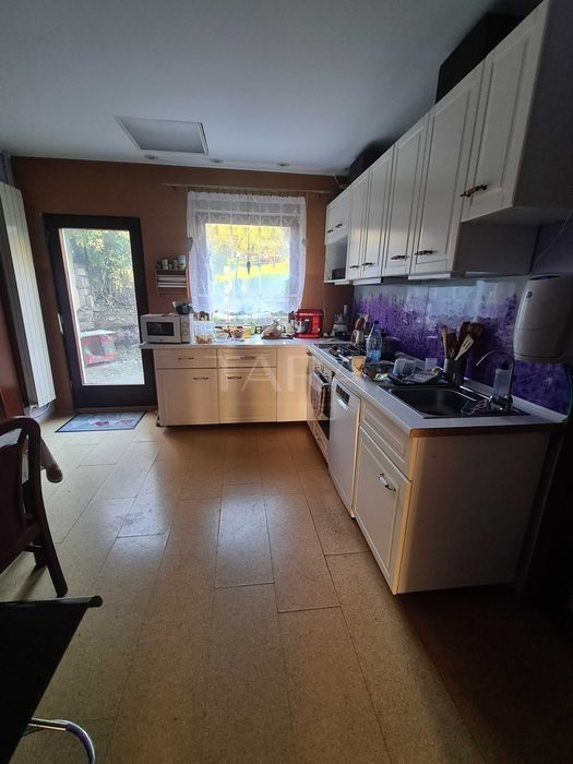 Vila de vanzare cu 7 camere in cartierul Grigorescu - Poză 4